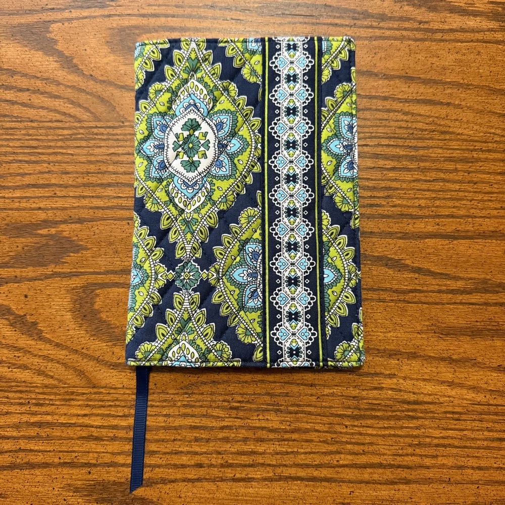 Vera Bradley Cambridge Quilted Fabric Book Cover NWT Retired Pattern 5.25x7.75